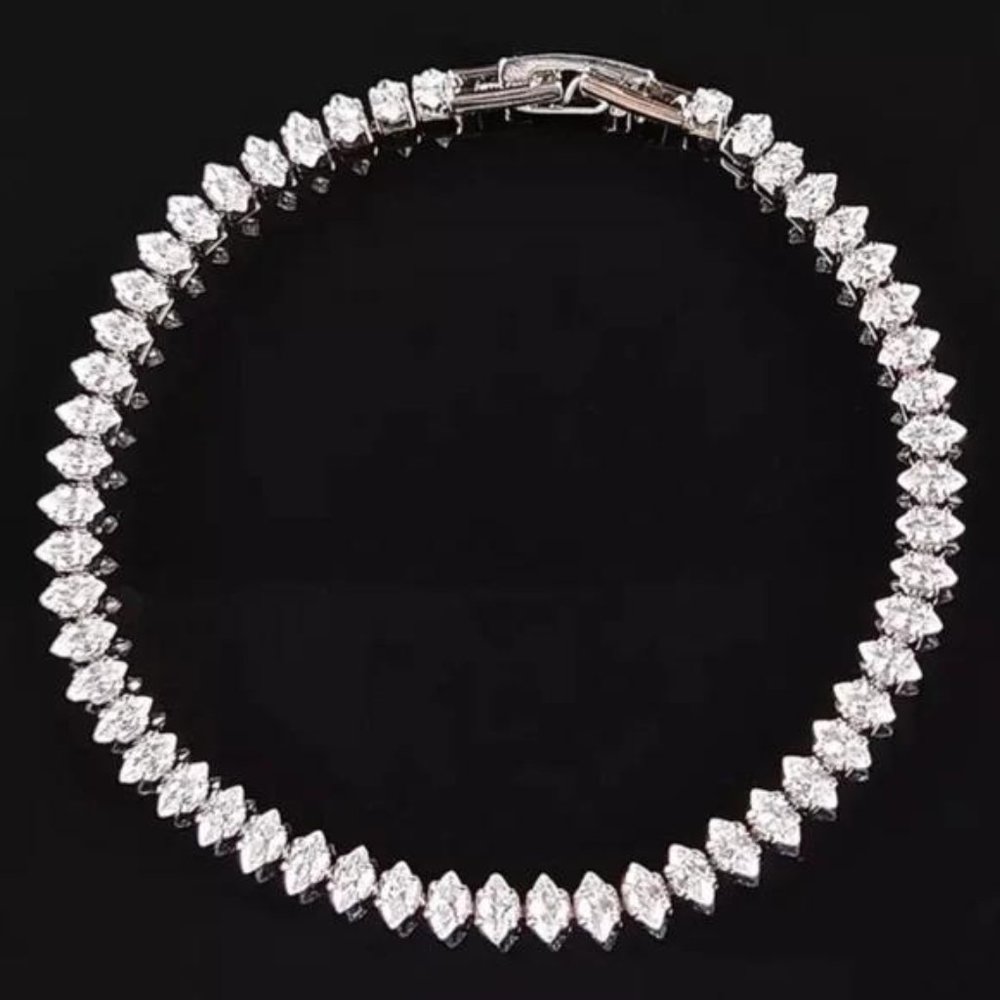 ‘7’ NEW  925 STERLING SILVER DIAMOND BRACELET, NICE BRACELET, CUTE BRACELET